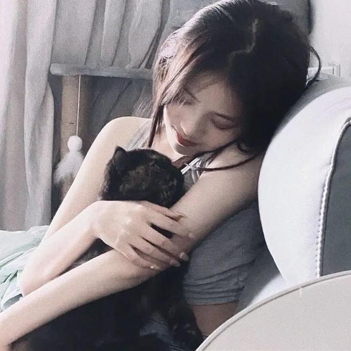 丽西玛与谢拉 在线观看
